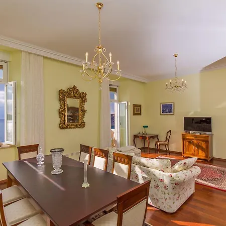 Luxury Seafront Banje דוברובניק