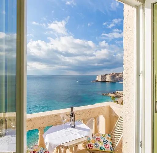 Luxury Seafront Banje Appartamento Ragusa