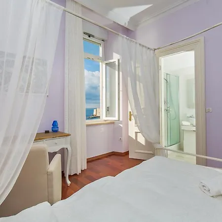 아파트 Luxury Seafront Banje *