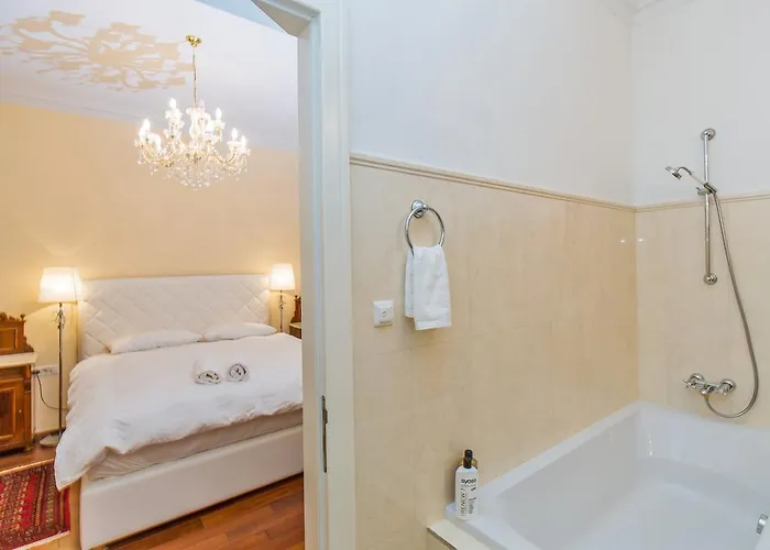 Appartement Luxury Seafront Banje